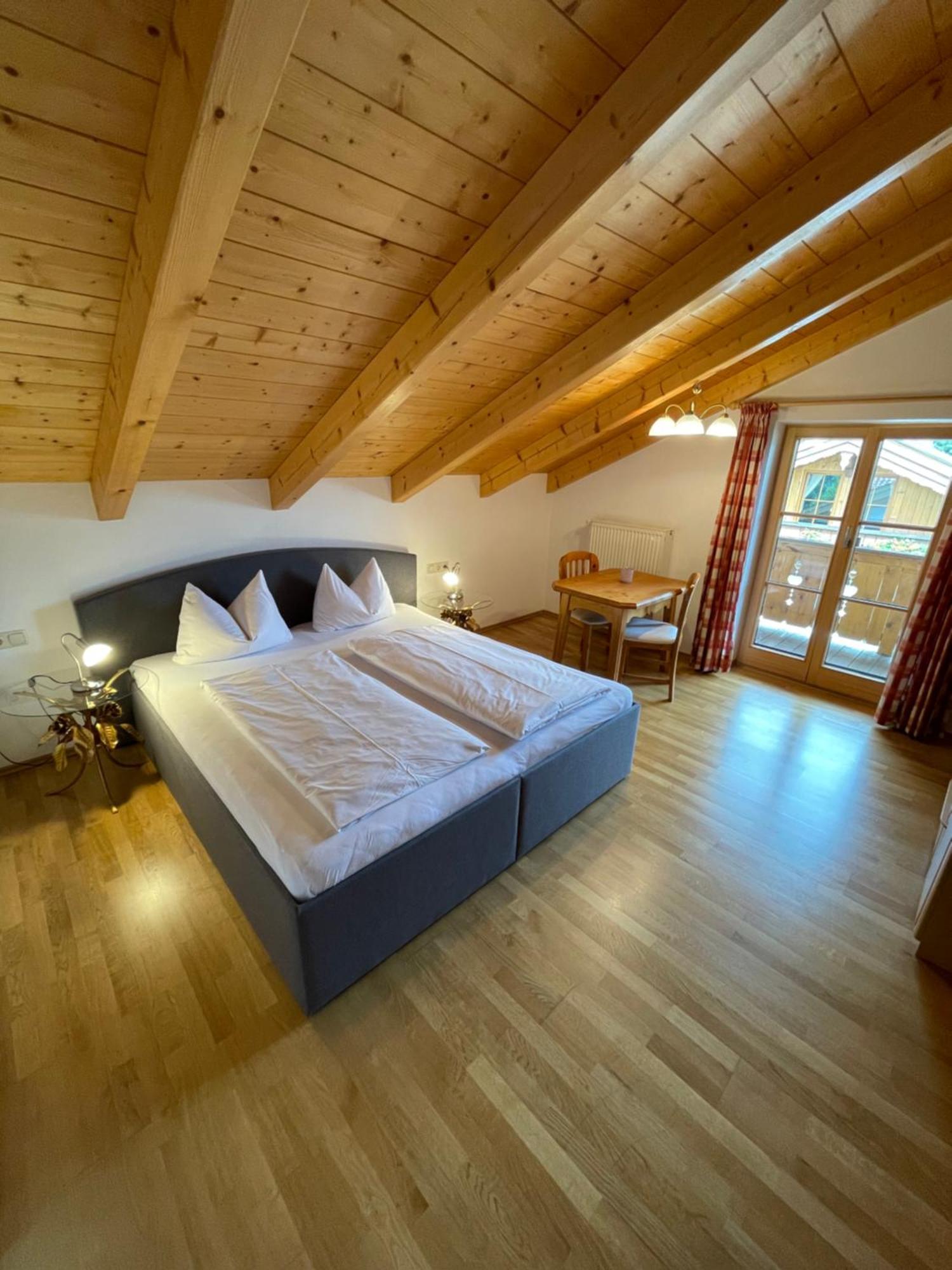 Apartment Anda ガルミッシュ・パルテンキルヒェン エクステリア 写真